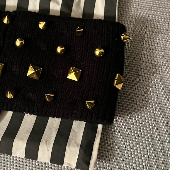 ❌ON SALE❌LELE SADOUGHI NWT AUTHENTIC JET 14K GOLD-PLATED STUDDED EAR WARMER - Picture 6 of 13